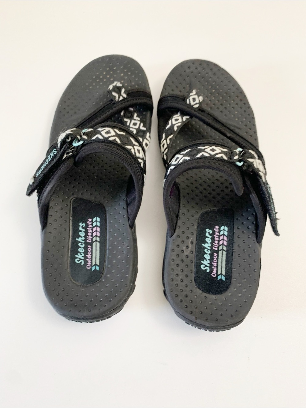 Skechers Women’s Black Reggae Swag Toe Woven Sandals ~ 7 - Picture 7 of 9